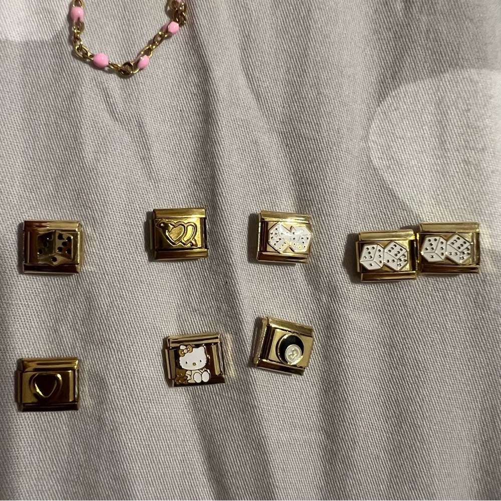 Charming Gold  charms